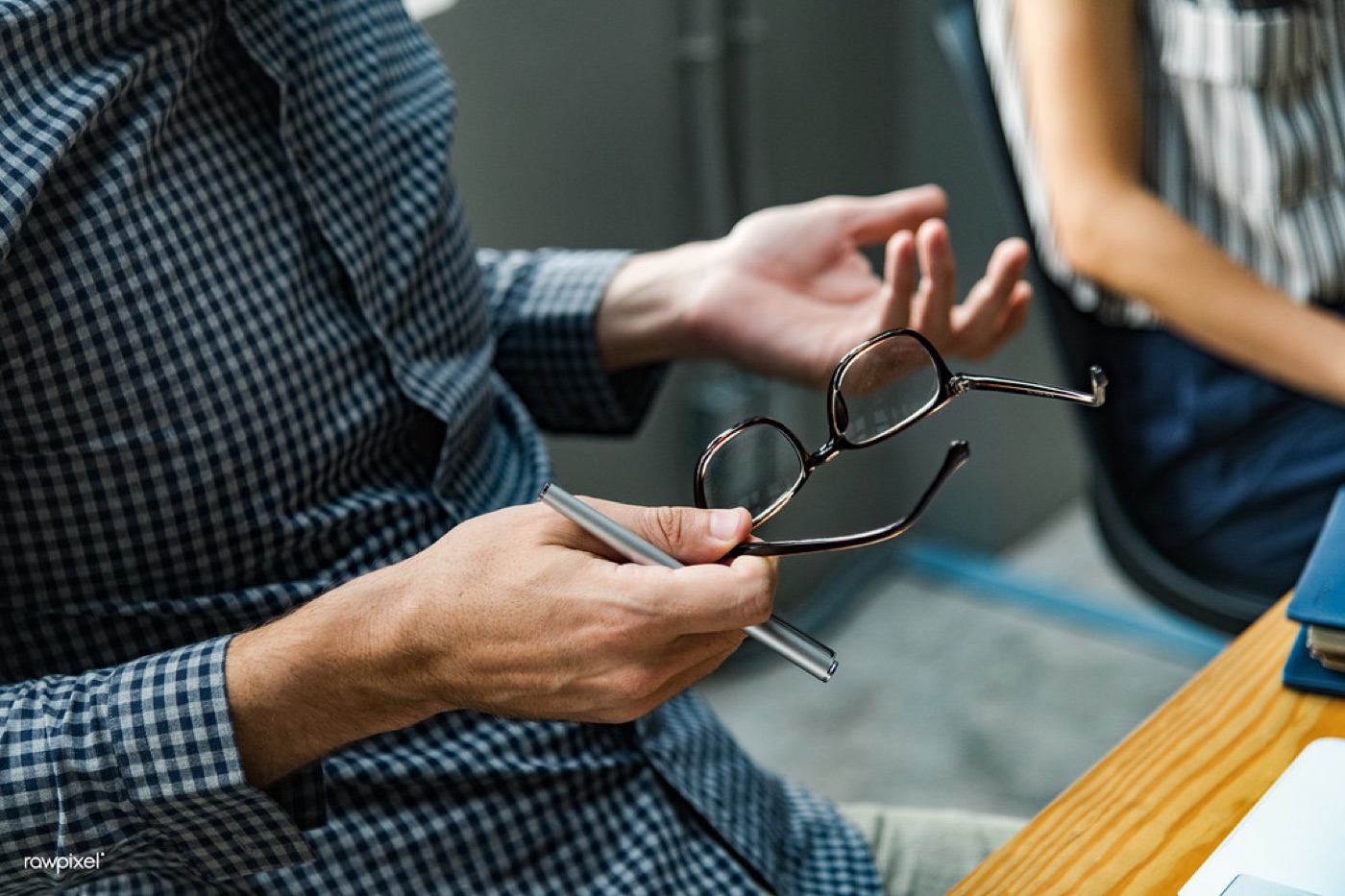 Professionals in a focused advisory conversation